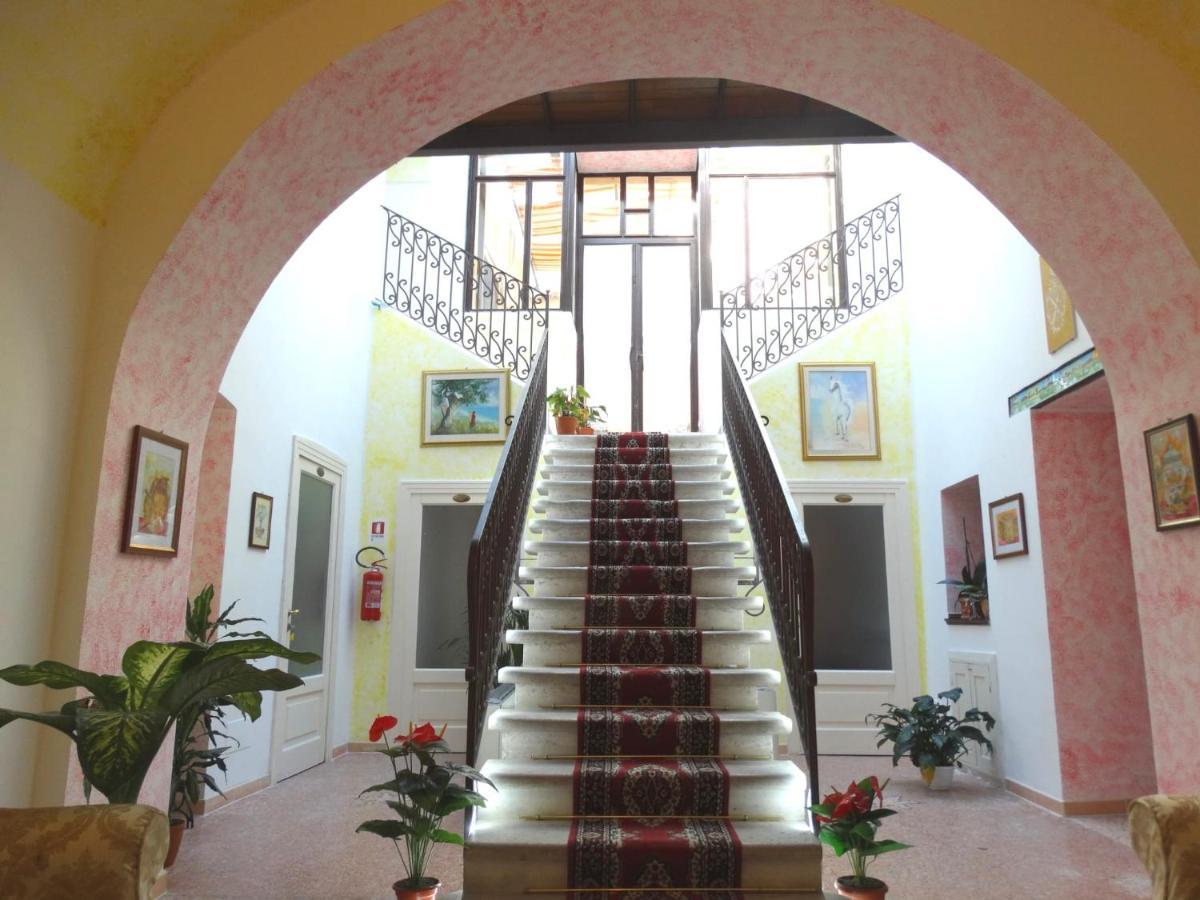 Hotel San Giuseppe Gerace Exterior foto