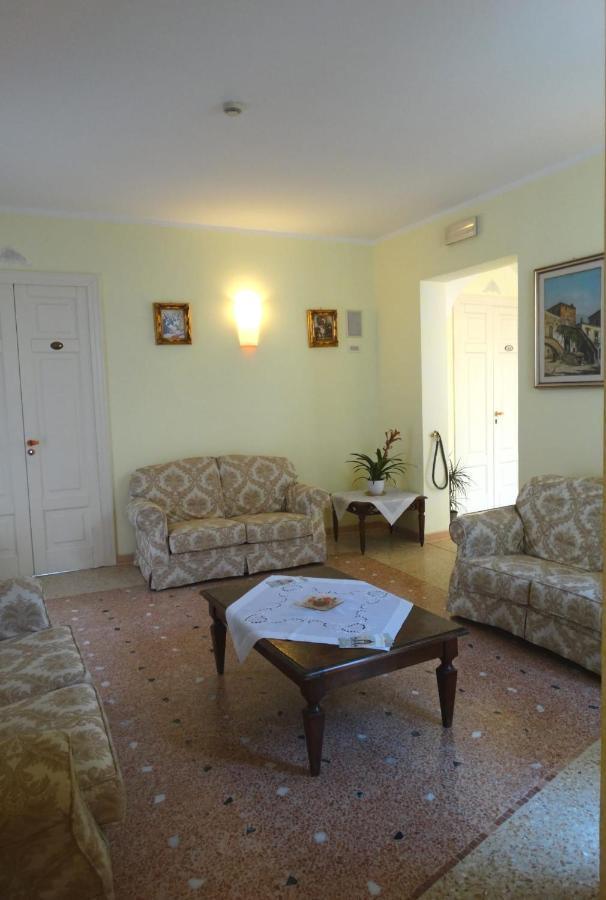 Hotel San Giuseppe Gerace Exterior foto